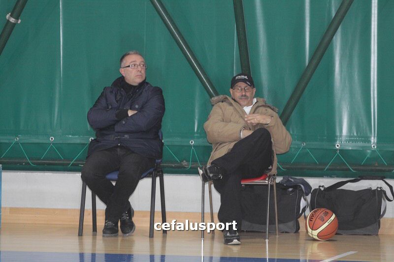 120218 basket 439_tn.jpg